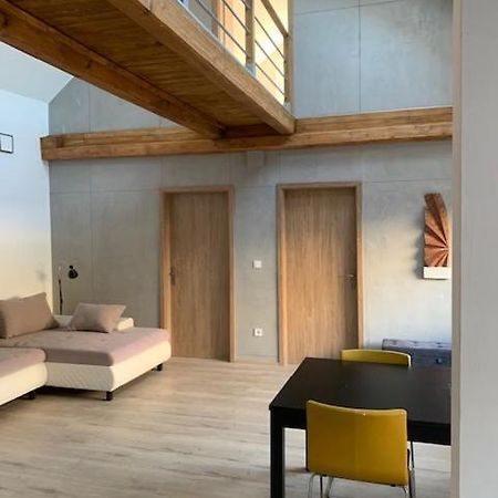 Loft Piheno Es Wellness Haz Villa Balatonfured Exterior photo