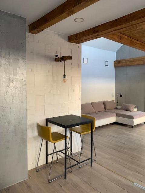 Loft Piheno Es Wellness Haz Villa Balatonfured Exterior photo