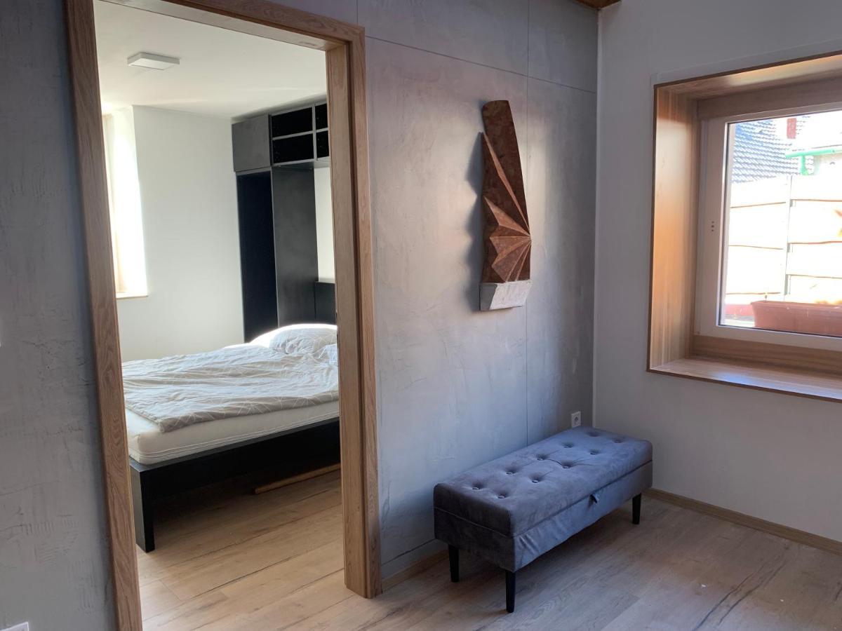 Loft Piheno Es Wellness Haz Villa Balatonfured Exterior photo